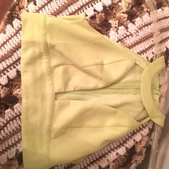 Crop Shirt with Back Zipper - Picture 2 of 2